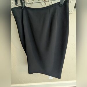 Jones Studio Black Pencil Skirt